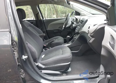 2016 Chevrolet Sonic Ls Auto из США, поврежденный, VIN 1G1JA6SH2G4167608